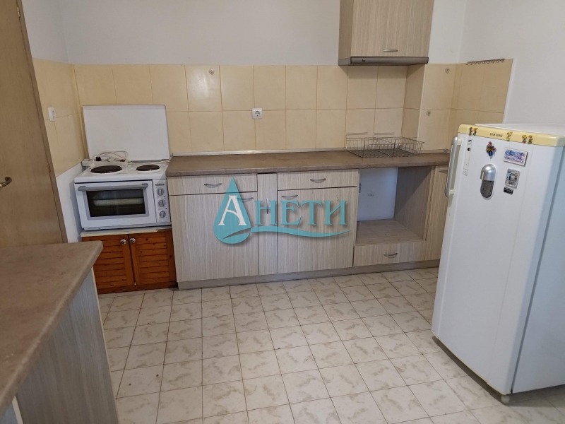 Zu vermieten  3 Schlafzimmer Sofia , Geo Milew , 120 qm | 76728773 - Bild [5]