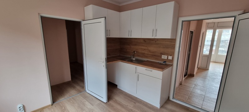 В аренду  Офис Разград , Център , 110 кв.м | 51220898