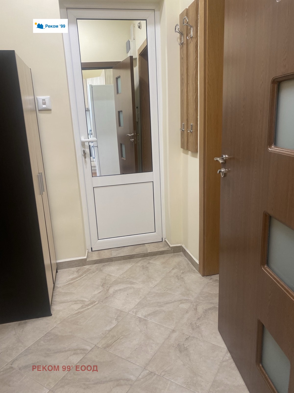 Дава под наем 2-СТАЕН, гр. София, Център, снимка 15 - Апартаменти - 56170315