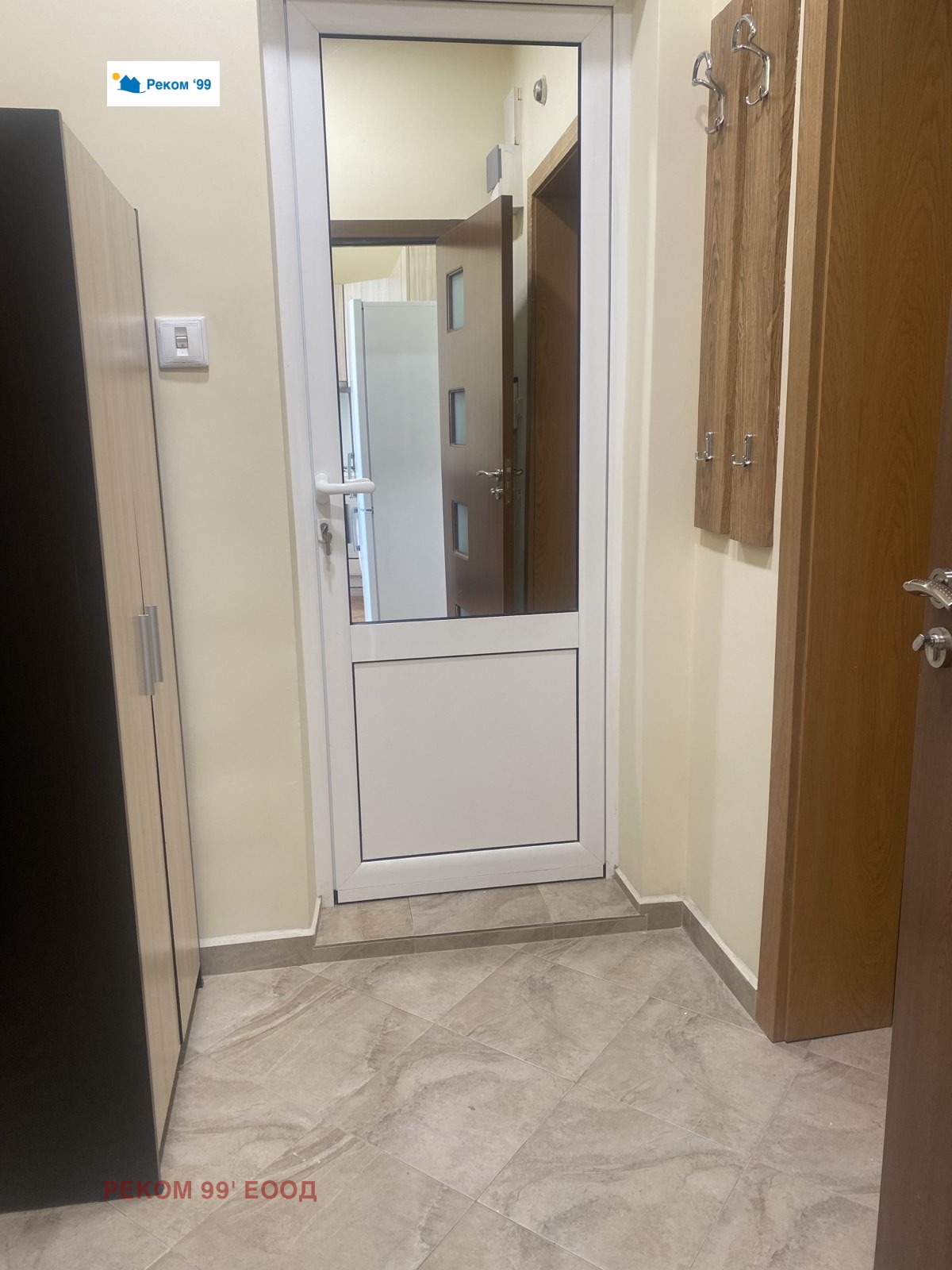 Дава под наем 2-СТАЕН, гр. София, Център, снимка 14 - Апартаменти - 56170315