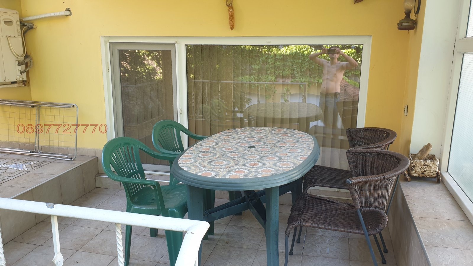 Дава под наем ЕТАЖ ОТ КЪЩА, гр. Варна, Център, снимка 2 - Етаж от къща - 54114937