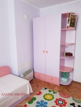 ���� ��� ���� 3-����� | Imot.bg � ����� ������ 11