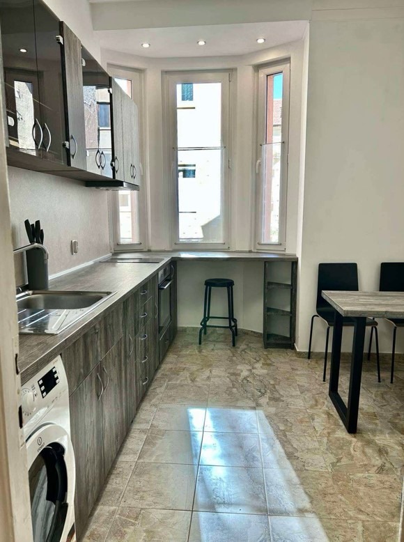 De inchiriat  1 dormitor Sofia , Țentâr , 80 mp | 54822497 - imagine [4]