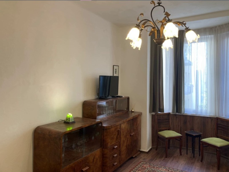 De inchiriat  1 dormitor Sofia , Țentâr , 80 mp | 54822497 - imagine [3]