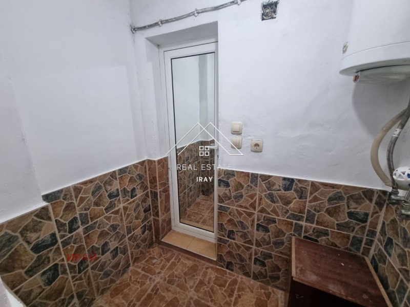 Издаје се  1 спаваћа соба Стара Загора , Ајазмото , 35 м2 | 71657282 - слика [13]