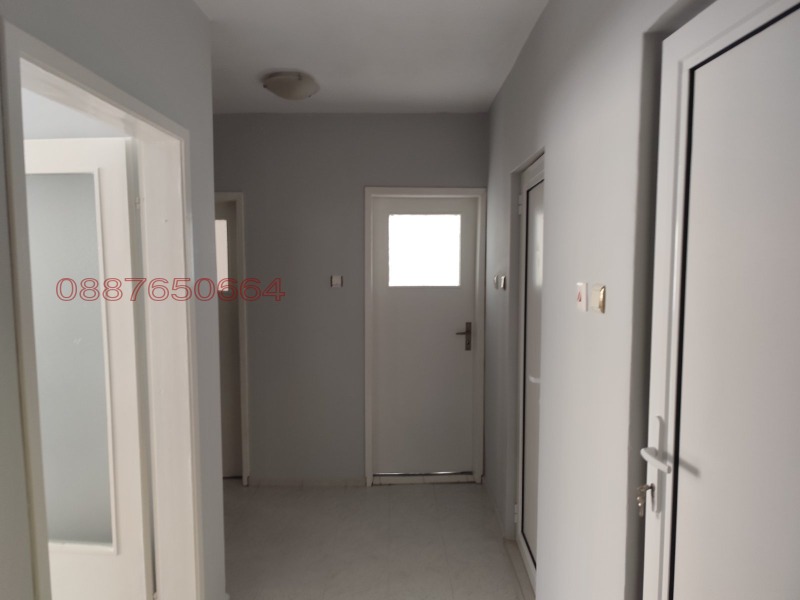 Дава под наем 3-СТАЕН, гр. Бургас, Център, снимка 16 - Апартаменти - 53344551