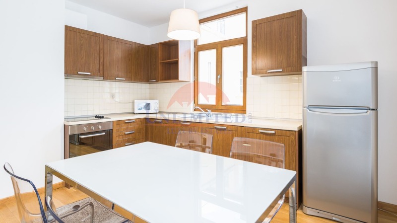 De inchiriat  1 dormitor Sofia , Țentâr , 65 mp | 34971092 - imagine [2]