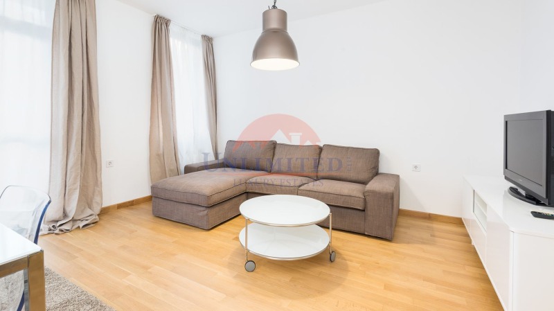 De inchiriat  1 dormitor Sofia , Țentâr , 65 mp | 34971092 - imagine [3]