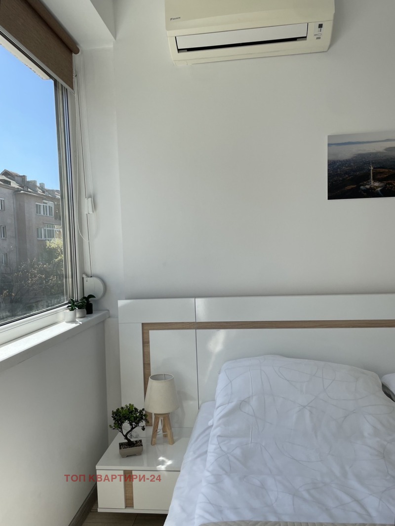 Дава под наем 2-СТАЕН, гр. София, Център, снимка 4 - Апартаменти - 53161773