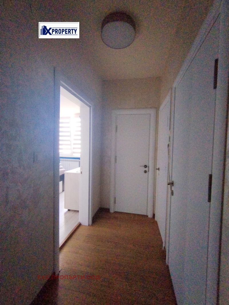 A louer  3 chambres Pernik , Iztok , 110 m² | 23714357 - image [5]