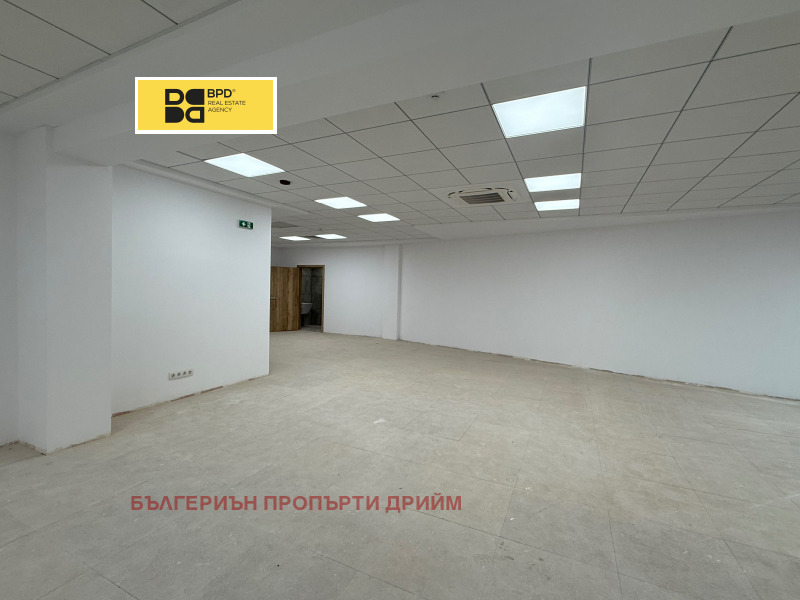 En renta  Oficina Varna , JEI , 240 metros cuadrados | 66492451 - imagen [12]