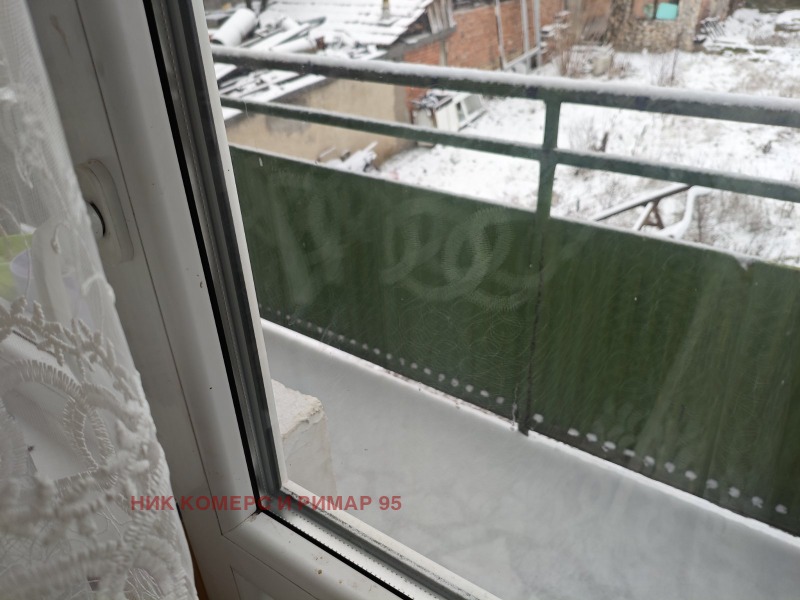 Дава под наем ЕТАЖ ОТ КЪЩА, гр. Перник, Ралица, снимка 4 - Етаж от къща - 53071546