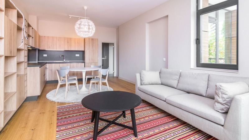 Te huur  2 slaapkamers Sofia , Iztok , 110 m² | 90966778