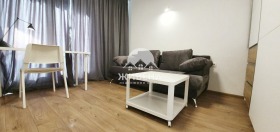 2 Schlafzimmer Sportna zala, Warna 1