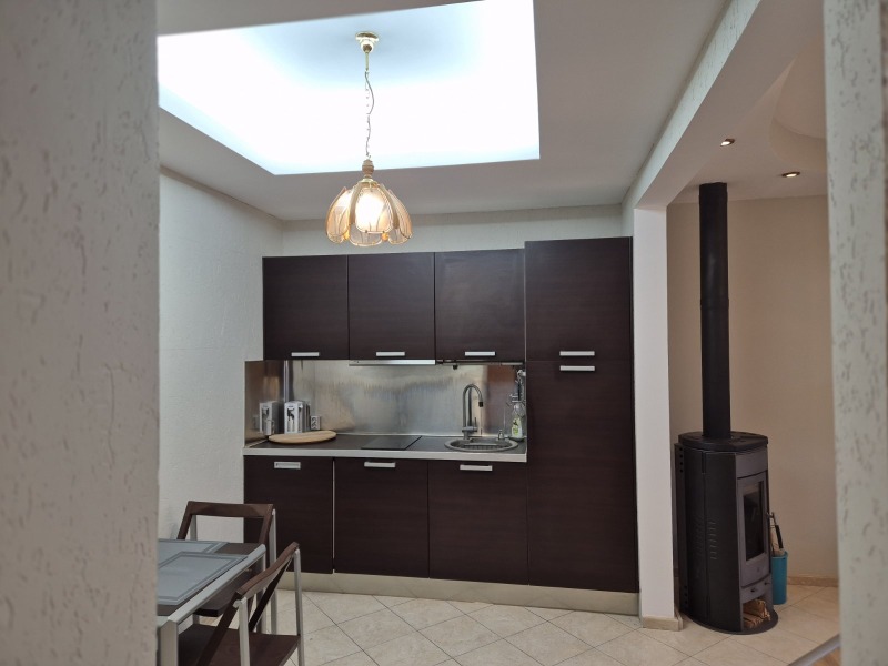 Дава под наем 2-СТАЕН, гр. София, Център, снимка 4 - Апартаменти - 52703824