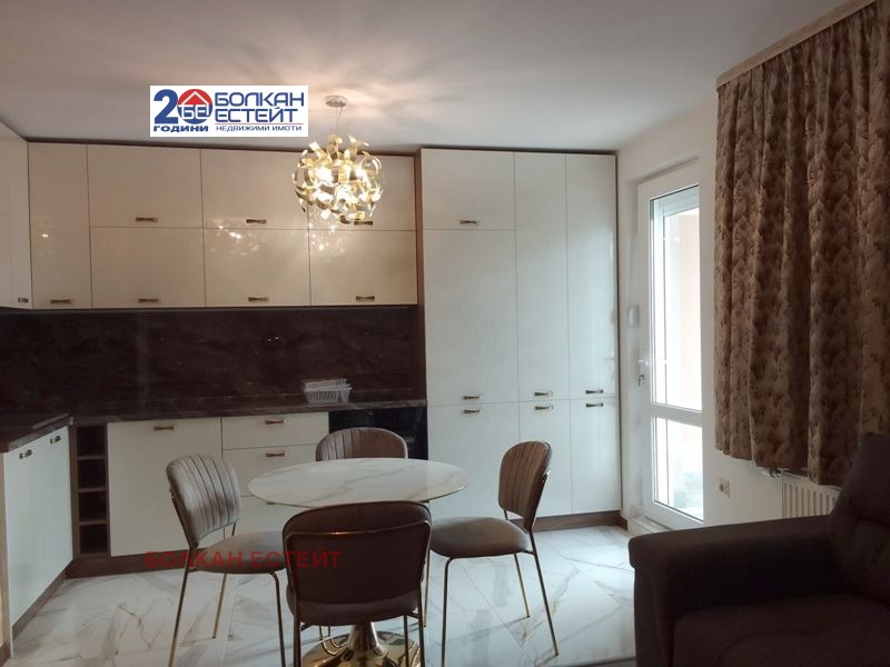 Do wynajęcia  1 sypialnia Weliko Tarnowo , Centar , 60 mkw | 32470676