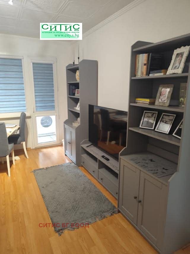 Дава под наем 2-СТАЕН, гр. София, Света Троица, снимка 2 - Апартаменти - 53969838