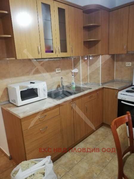 Дава под наем 2-СТАЕН, гр. Пловдив, Център, снимка 3 - Апартаменти - 54876181