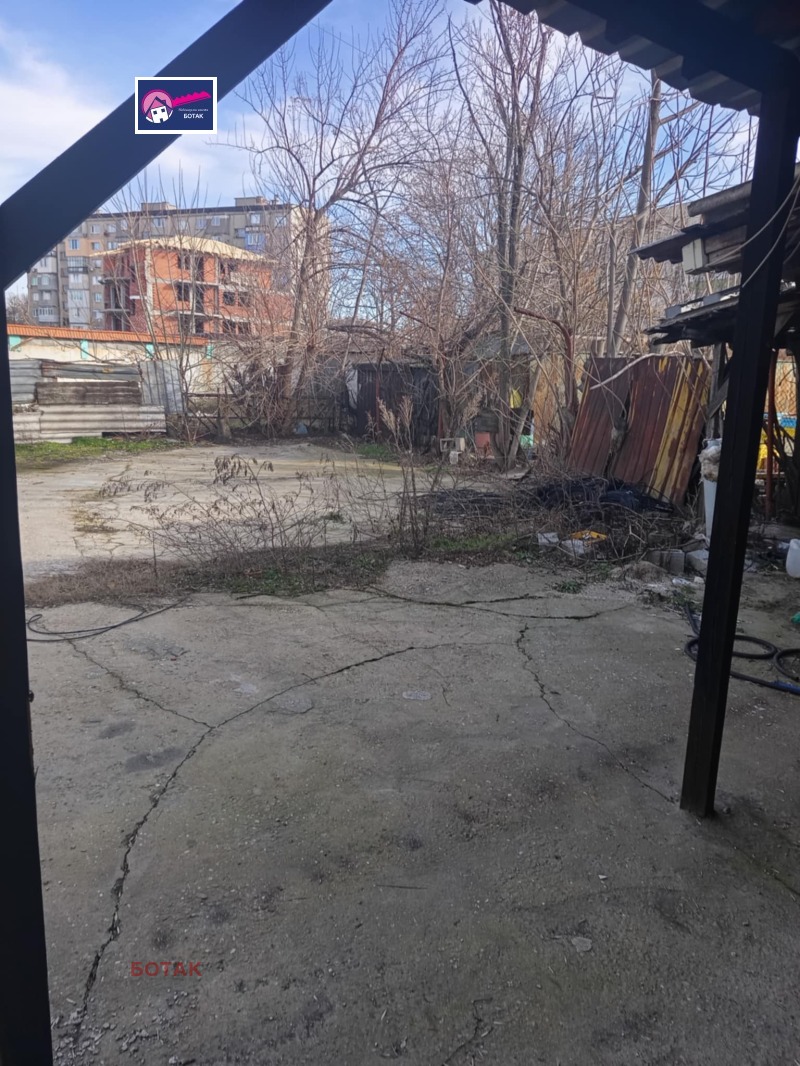 Дава под наем СКЛАД, гр. Пазарджик, Изток, снимка 3 - Складове - 53562647