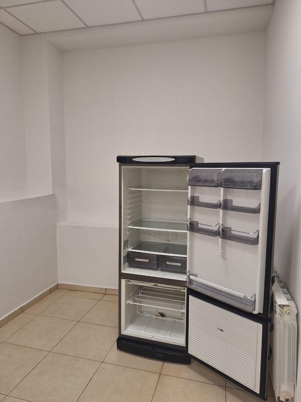 Дава под наем ОФИС, гр. София, Иван Вазов, снимка 6 - Офиси - 53691487