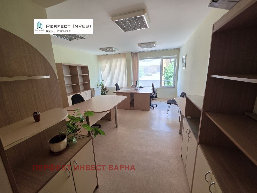 Дава под наем ОФИС, гр. Варна, Лятно кино Тракия, снимка 5 - Офиси - 55321816