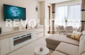 2 slaapkamers k.k. Zlatni pjasatsi, Varna