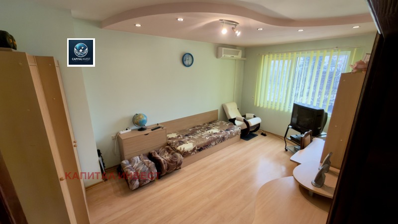 Дава под наем 3-СТАЕН, гр. Разград, Център, снимка 7 - Апартаменти - 53510824