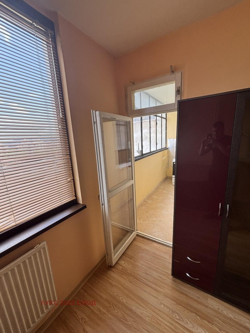 Издаје се  1 спаваћа соба Враца , Центар , 72 м2 | 14639987 - слика [4]