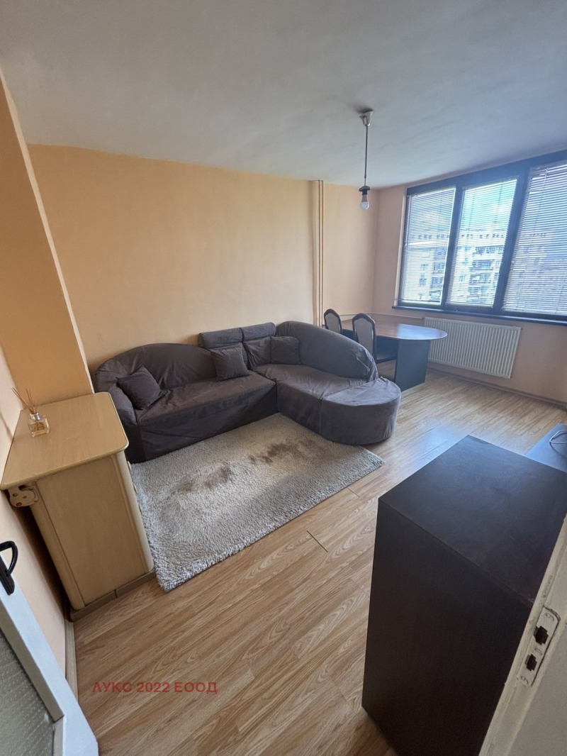 Издаје се  1 спаваћа соба Враца , Центар , 72 м2 | 14639987