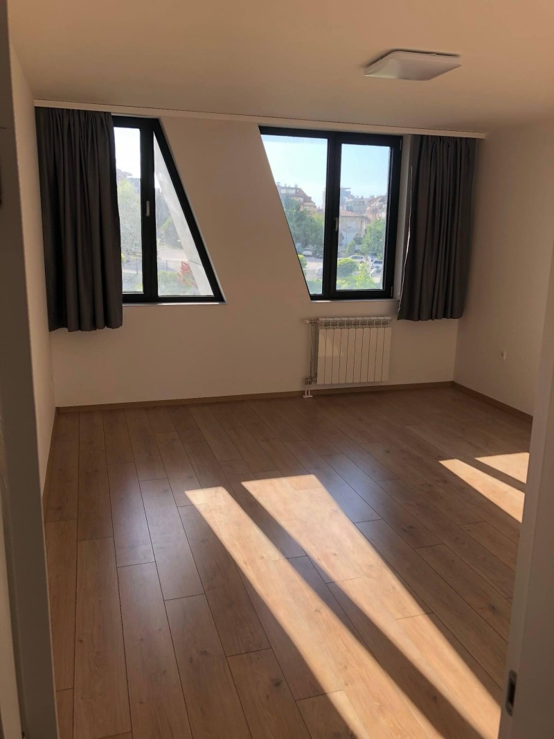 Vuokrattavana  2 makuuhuonetta Sofia , Manastirski livadi , 115 neliömetriä | 70931090 - kuva [5]