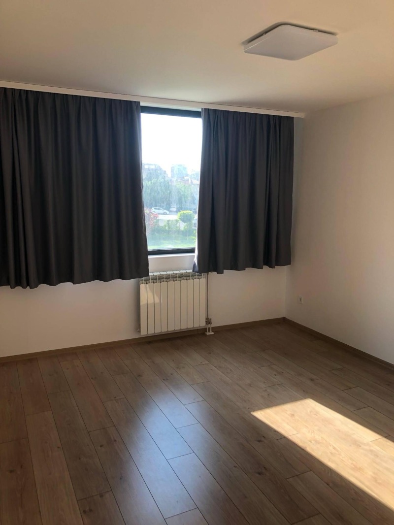 Vuokrattavana  2 makuuhuonetta Sofia , Manastirski livadi , 115 neliömetriä | 70931090 - kuva [4]