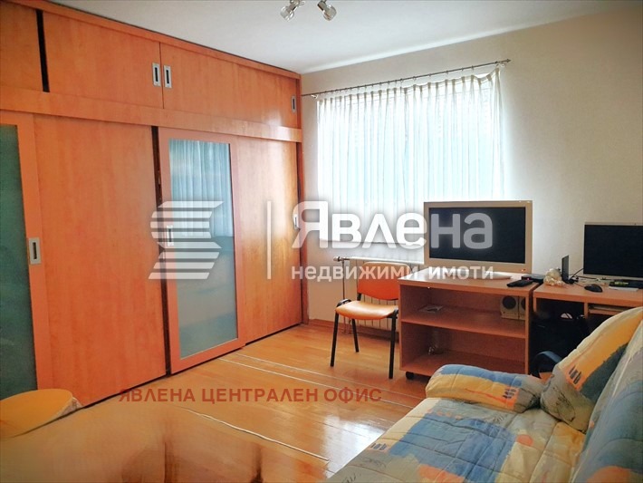 Дава под наем 3-СТАЕН, гр. София, Лозенец, снимка 5 - Апартаменти - 53238317