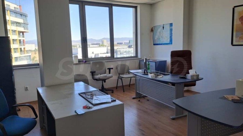 Дава под наем  Офис град София , НПЗ Искър , 28 кв.м | 13418972