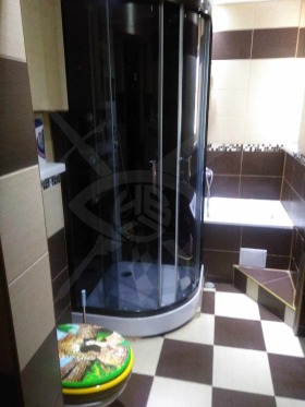 ���� ��� ���� 3-����� | Imot.bg � ����� ������ 8