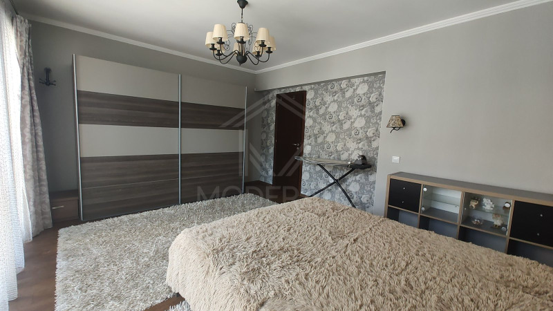 Te huur  2 slaapkamers Burgas , Lazur , 120 m² | 85062427 - afbeelding [6]