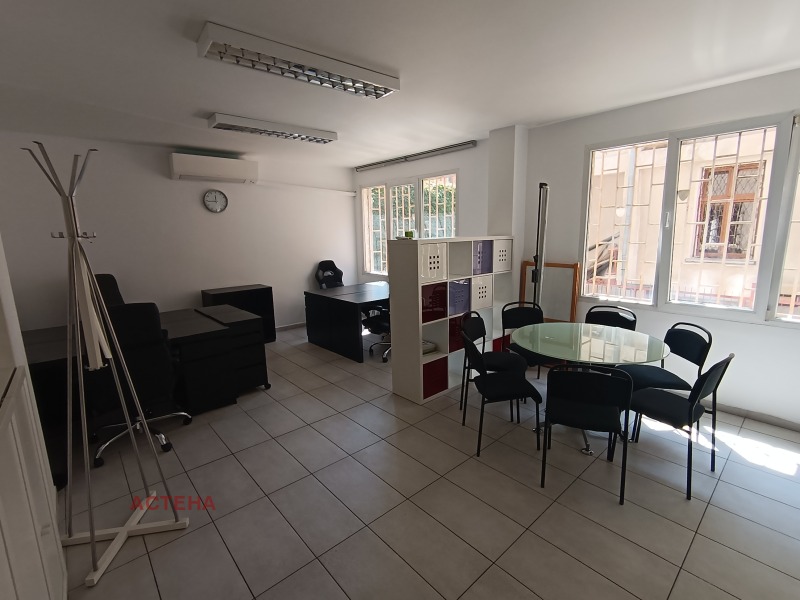 De inchiriat  Studio Sofia , Țentâr , 40 mp | 50236583 - imagine [2]