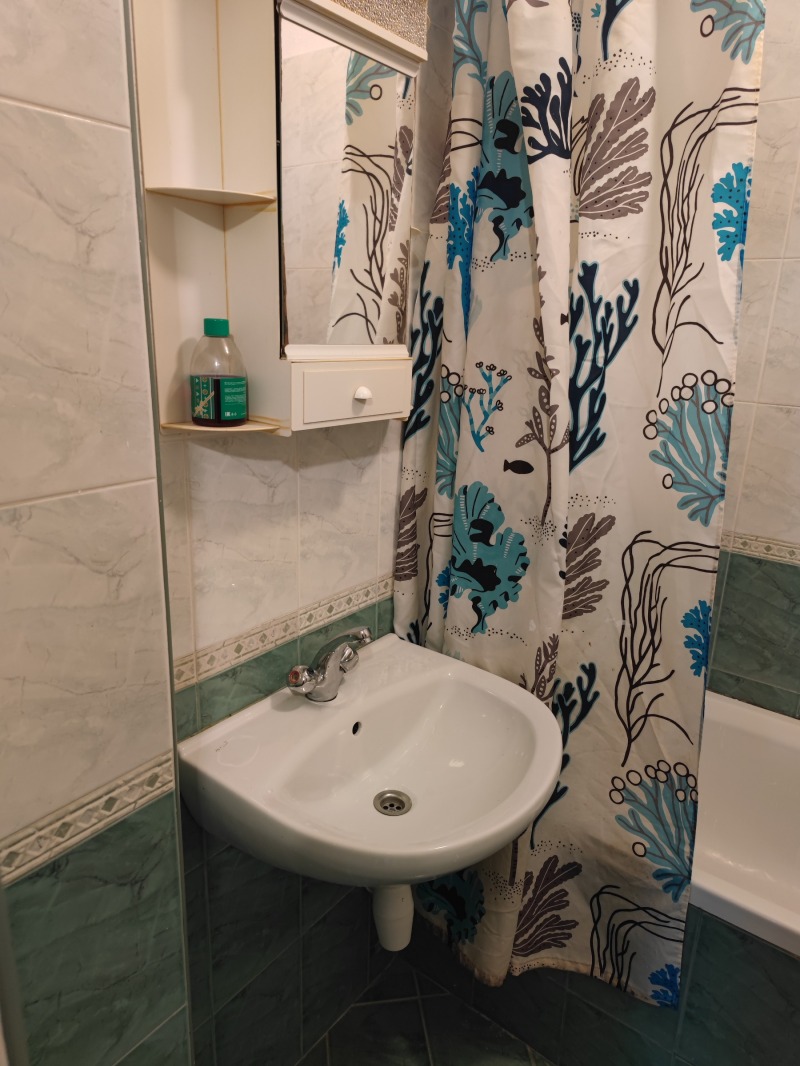 Дава под наем 2-СТАЕН, гр. София, Хладилника, снимка 11 - Апартаменти - 52521296