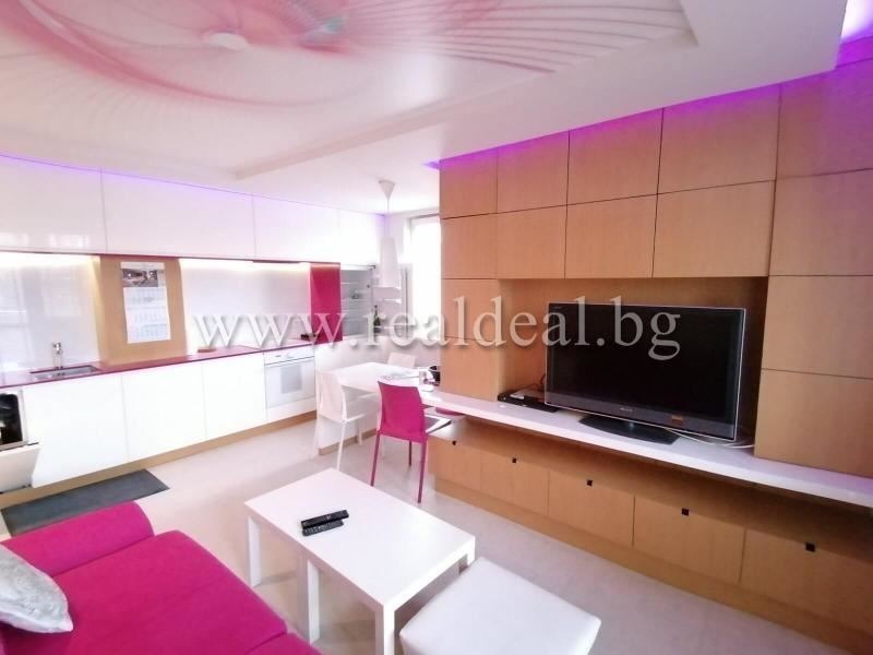 En renta  2 dormitorios Sofia , Darvenitsa , 90 metros cuadrados | 69076271