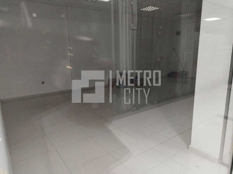 Kiadó  Hivatal Sofia , Mladost 3 , 69 négyzetméter | 84271853 - kép [2]