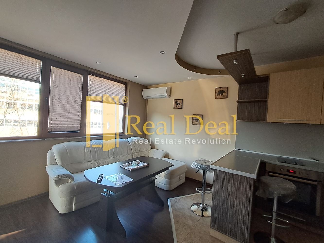 Дава под наем 2-СТАЕН, гр. София, Хладилника