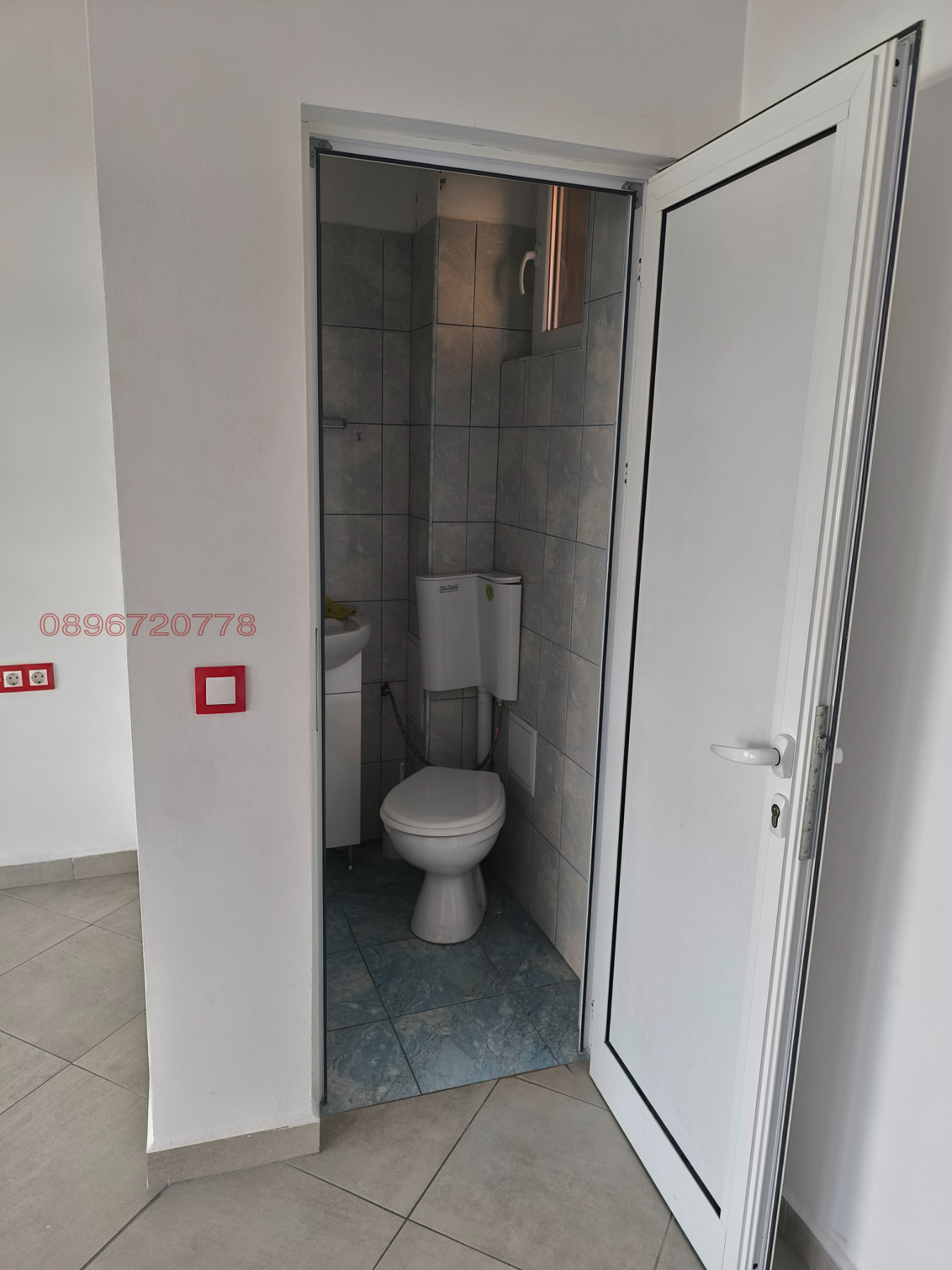 Дава под наем МАГАЗИН, гр. Перник, Център, снимка 5 - Магазини - 54333077