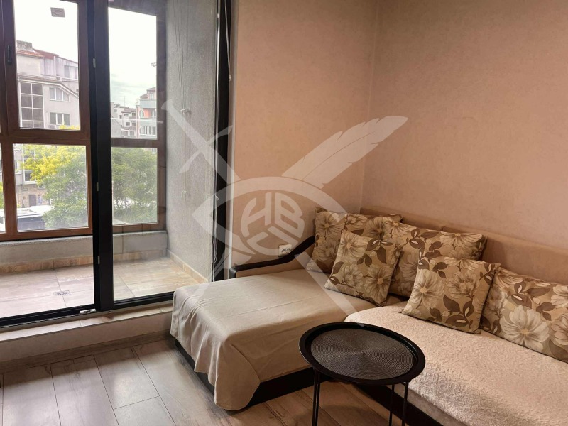 Para alugar  1 quarto Varna , Liatno kino Trakiia , 60 m² | 12755102 - imagem [3]