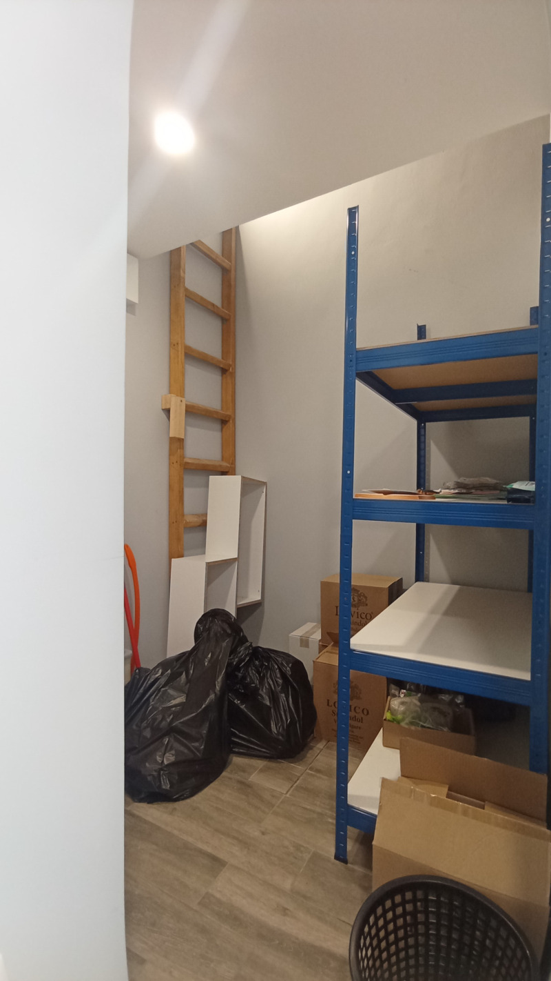 Vuokrattavana  Myymälä Sofia , Javorov , 35 neliömetriä | 59626010 - kuva [8]