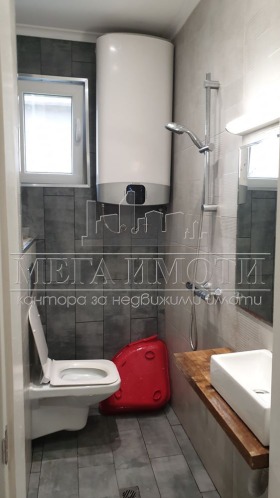 3+ soverom Tsentar, Burgas 4