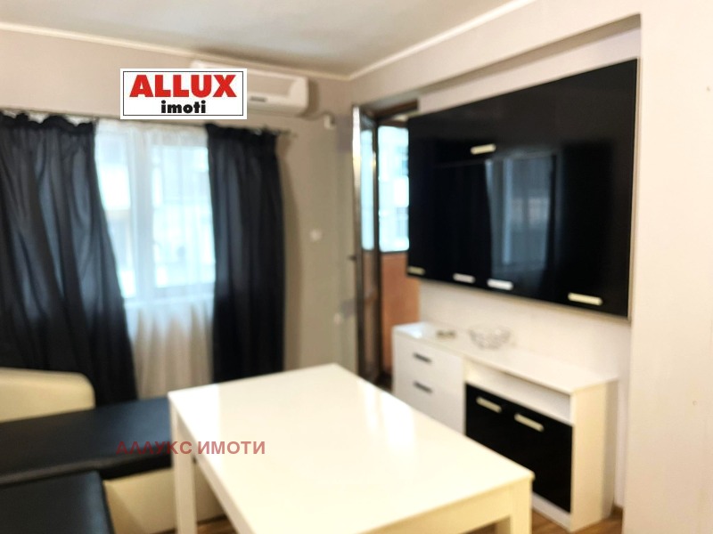 Под наем 2-СТАЕН, град Русе, Център • 600 лв. / 306.78 € • 73387572 1