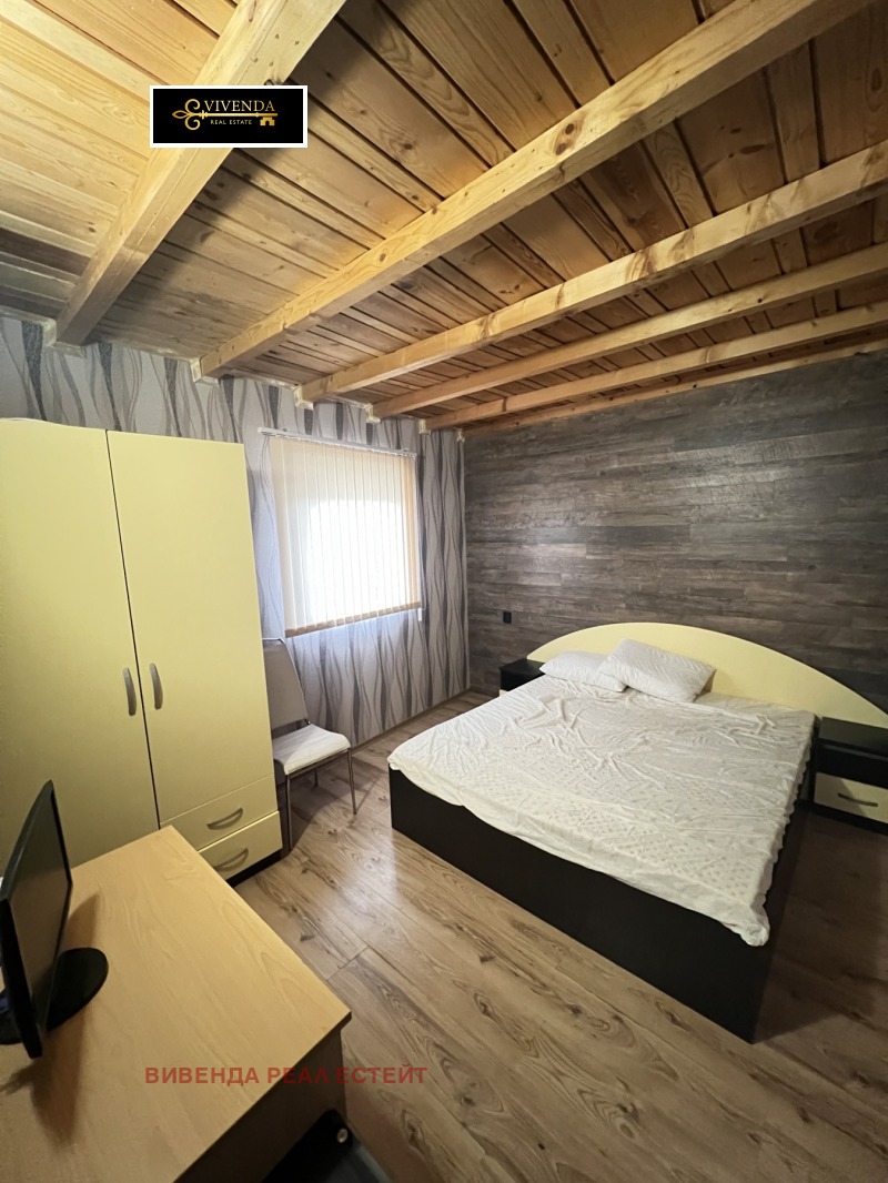 Дава под наем КЪЩА, с. Брестово, област Ловеч, снимка 13 - Къщи - 52441725