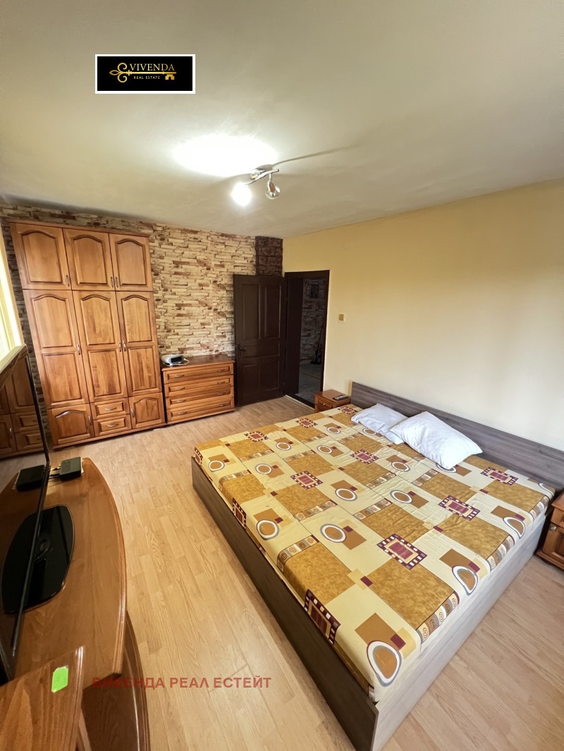 Дава под наем КЪЩА, с. Брестово, област Ловеч, снимка 10 - Къщи - 52441725