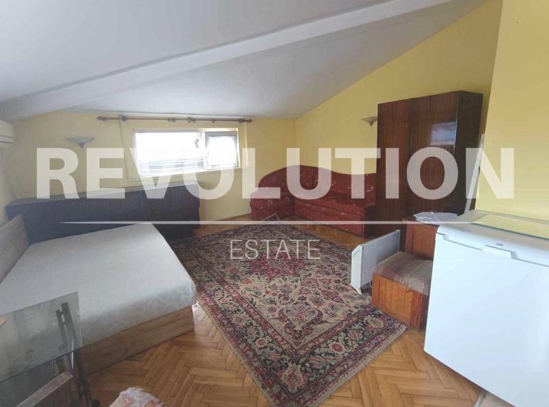 В аренду  Студия Варна , Център , 30 кв.м | 88528855