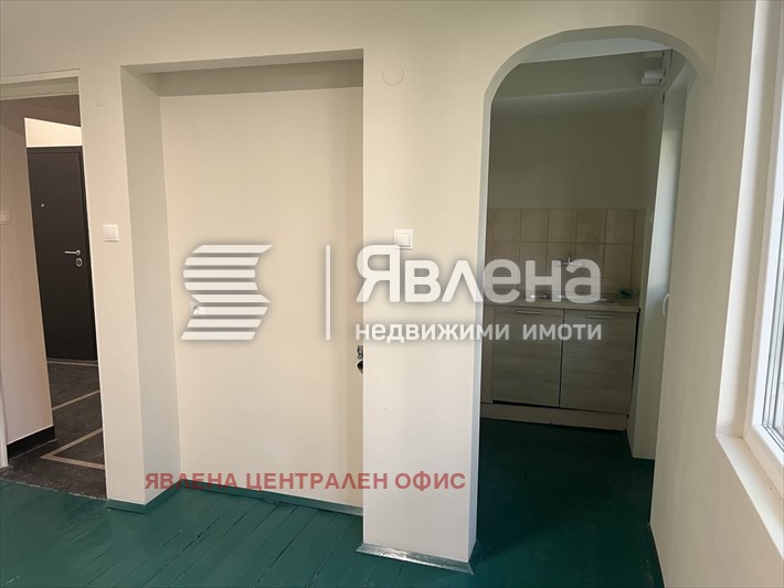 Дава под наем 3-СТАЕН, гр. София, Център, снимка 4 - Апартаменти - 53436141