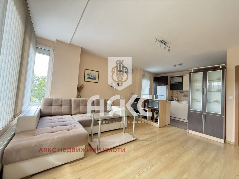 Kiadó  1 hálószoba Sofia , Bakston , 70 négyzetméter | 14132887